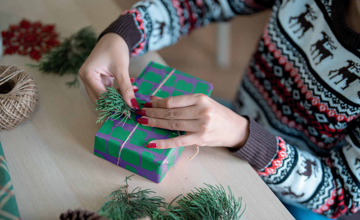How to Have a Sustainable Christmas with Young Children: Practical Tips for Eco-Friendly Parenting